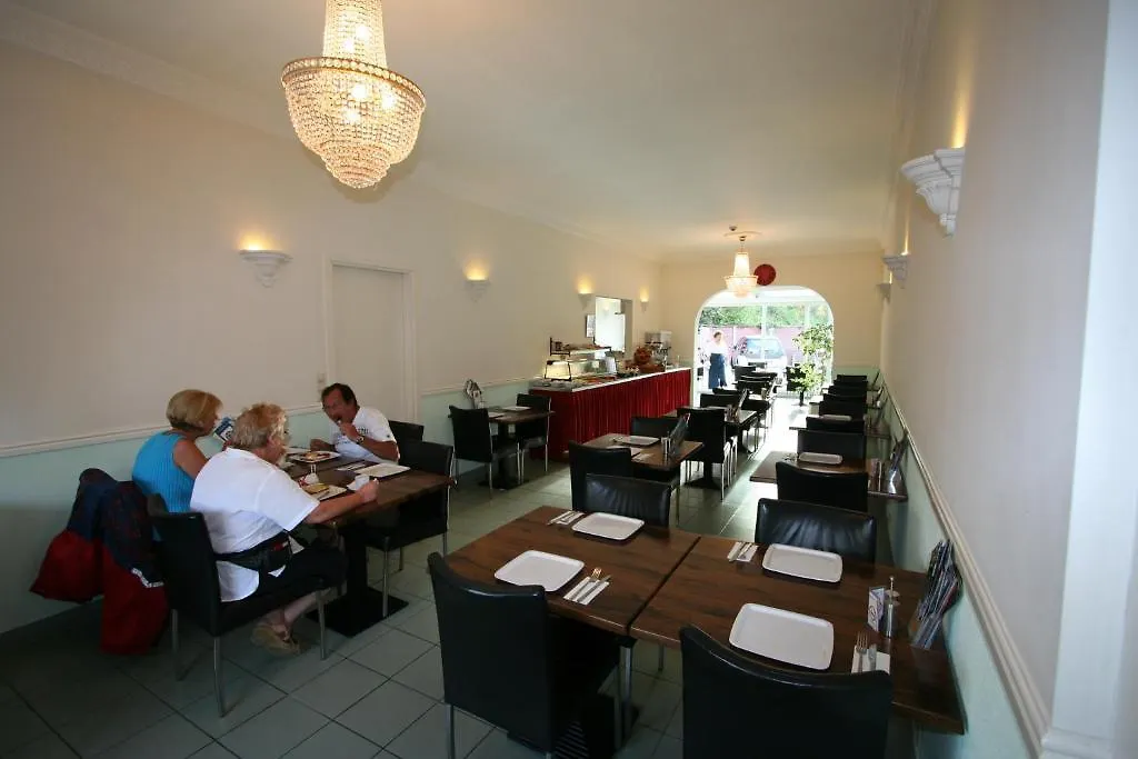 Hotel Duinzicht Haag 3*,